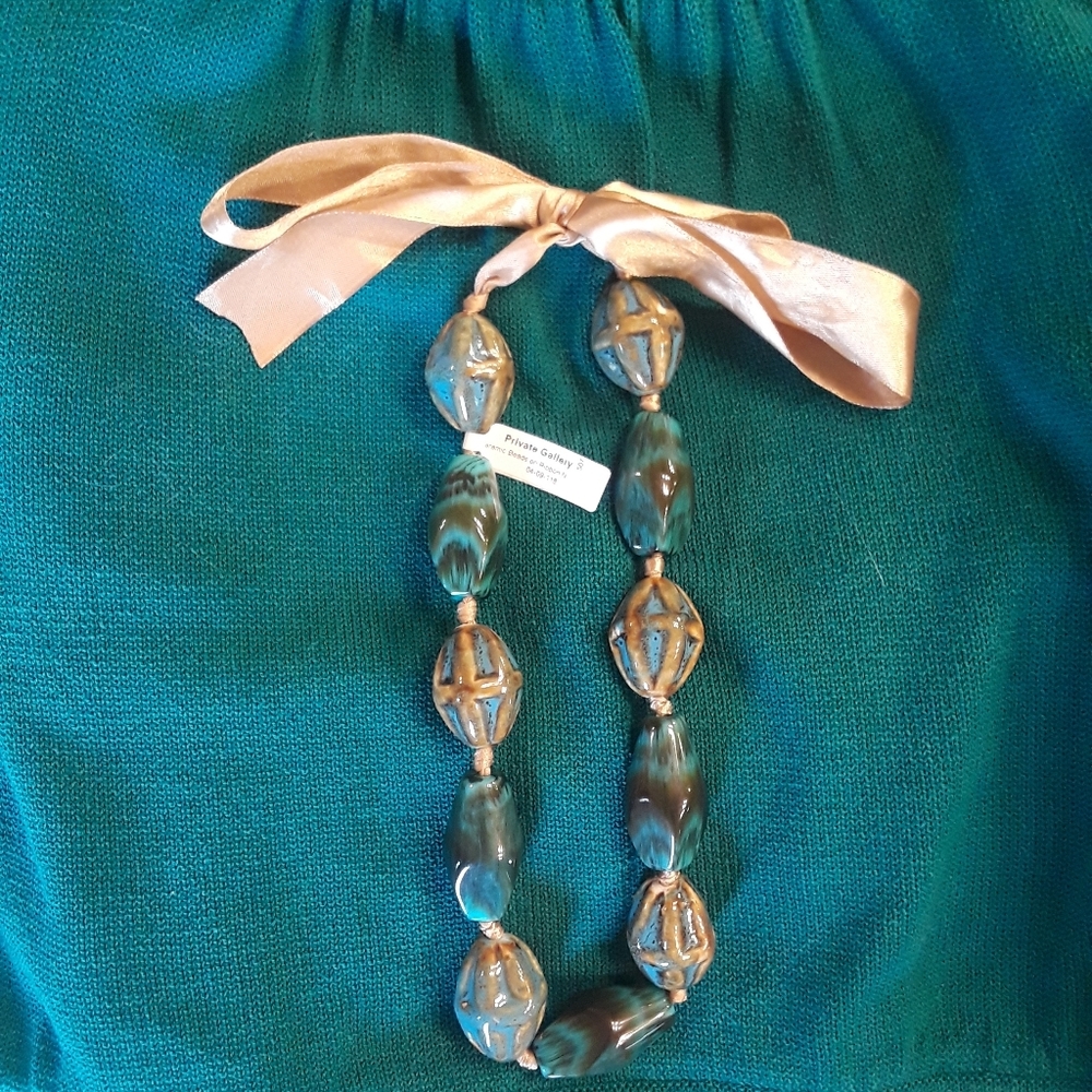 NWT * Tan with blue turquoise/green bead necklace